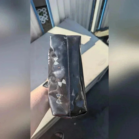 Plastic Hello Dog Women's Or Girls Makeup Bag (EUC) - Picture 5 of 8